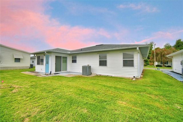 1690 COLONNADES CIRCLE N, Lakeland, FL 33811