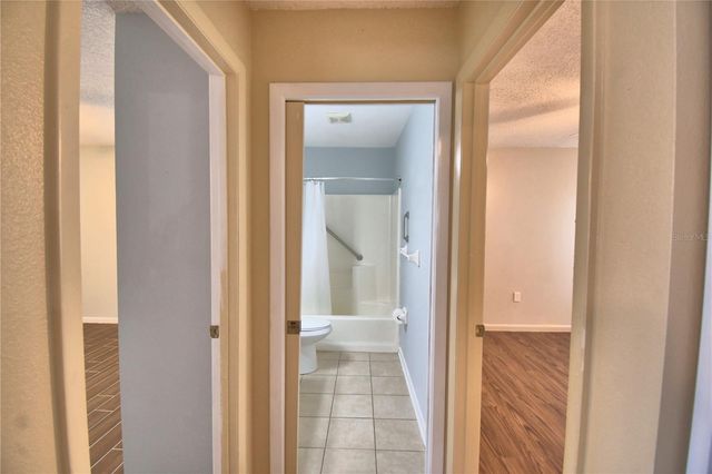 1690 COLONNADES CIRCLE N, Lakeland, FL 33811