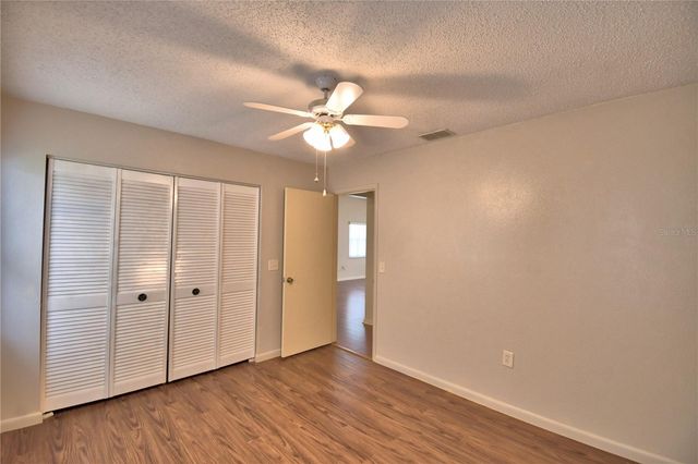 1690 COLONNADES CIRCLE N, Lakeland, FL 33811