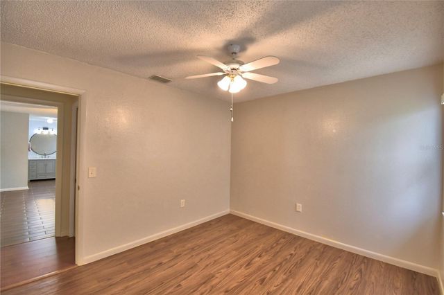 1690 COLONNADES CIRCLE N, Lakeland, FL 33811