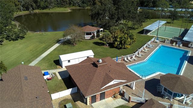 1690 COLONNADES CIRCLE N, Lakeland, FL 33811