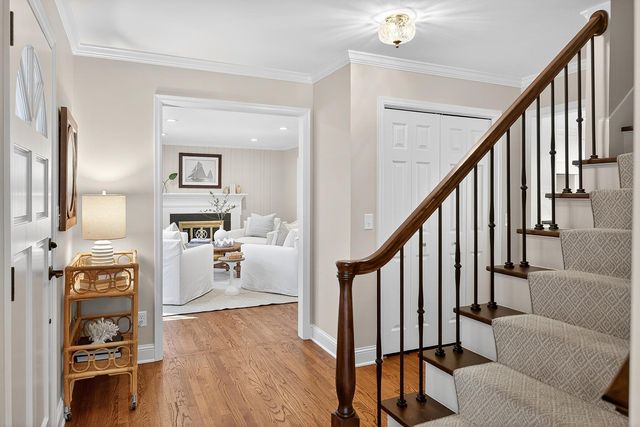 6608 Mohawk Trail, Edina, MN 55439