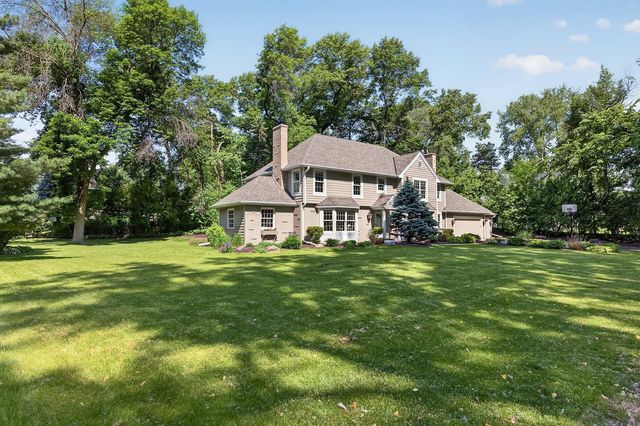 6608 Mohawk Trail, Edina, MN 55439