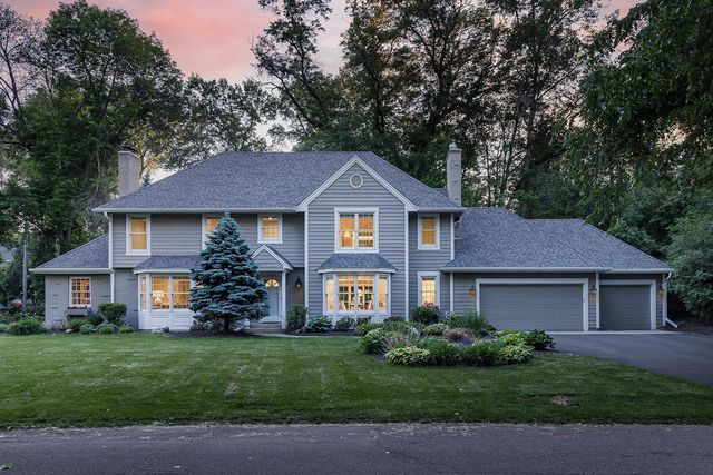 6608 Mohawk Trail, Edina, MN 55439