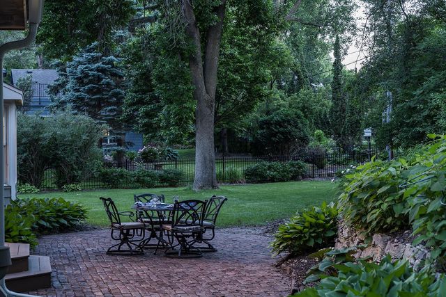 6608 Mohawk Trail, Edina, MN 55439