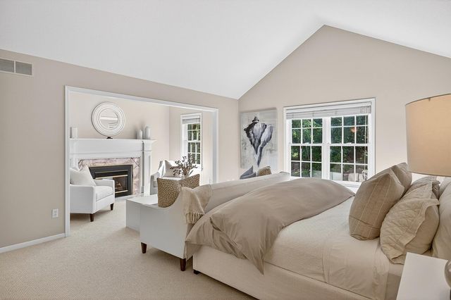 6608 Mohawk Trail, Edina, MN 55439
