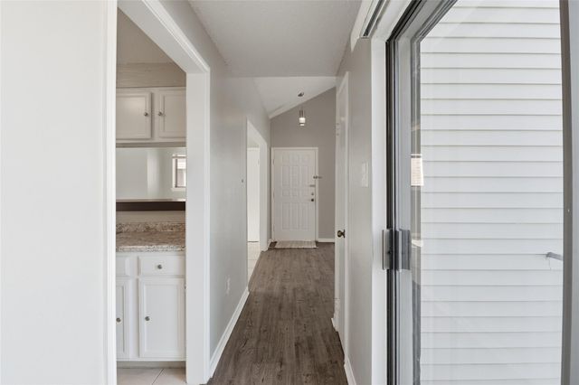 10122 Waterstone Drive, Houston, TX 77042