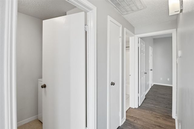 10122 Waterstone Drive, Houston, TX 77042