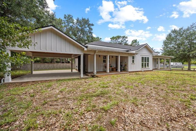 3032 Tiffany Lane, Navarre, FL 32566