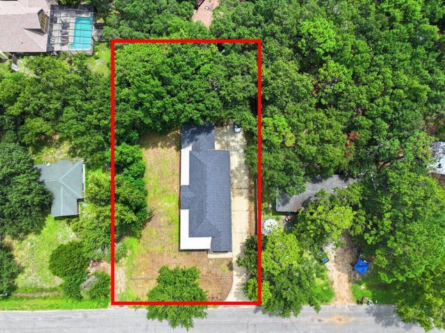 3032 Tiffany Lane, Navarre, FL 32566