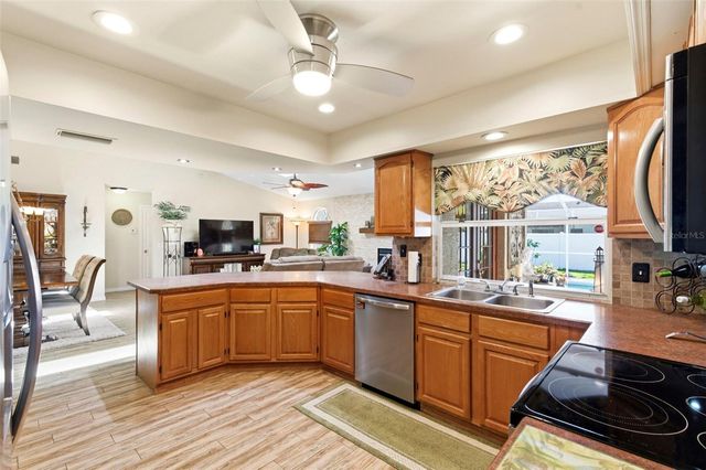 5226 SALTAMONTE DRIVE, New Port Richey, FL 34655