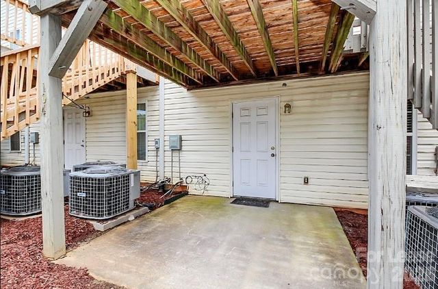 106 Locomotive Lane 104, Mooresville, NC 28115