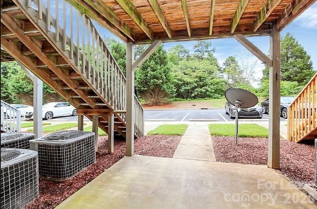 106 Locomotive Lane 104, Mooresville, NC 28115