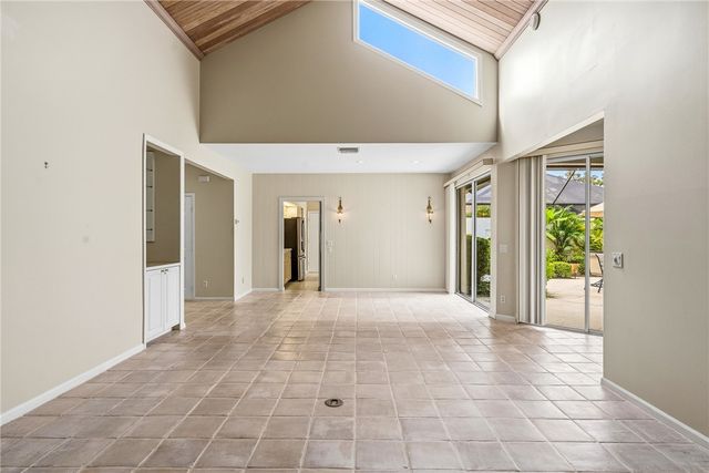 2195 Via Fuentes None 2195, Vero Beach, FL 32963