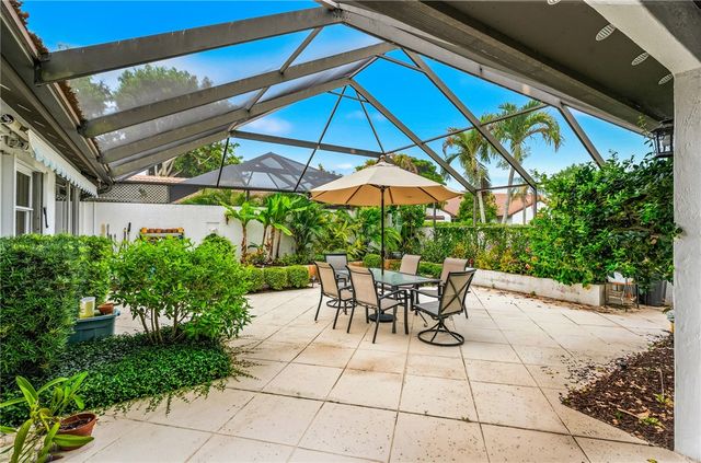 2195 Via Fuentes None 2195, Vero Beach, FL 32963