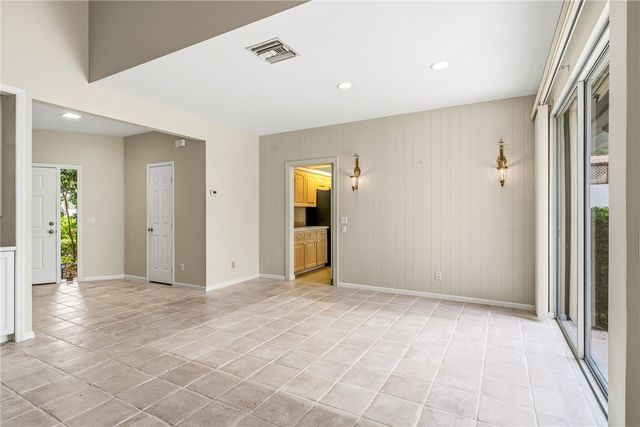 2195 Via Fuentes None 2195, Vero Beach, FL 32963