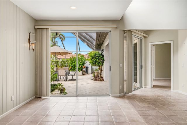 2195 Via Fuentes None 2195, Vero Beach, FL 32963