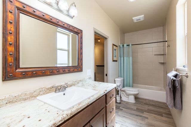 2433 Hidden Valley Drive, Grand Junction, CO 81507