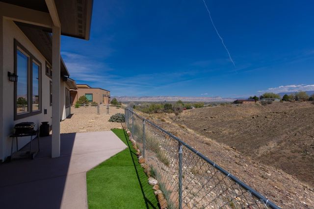 2433 Hidden Valley Drive, Grand Junction, CO 81507