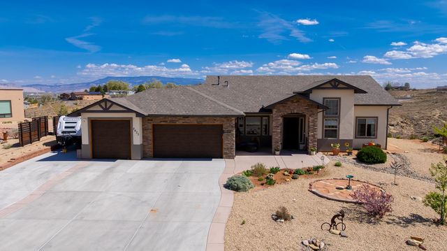 2433 Hidden Valley Drive, Grand Junction, CO 81507