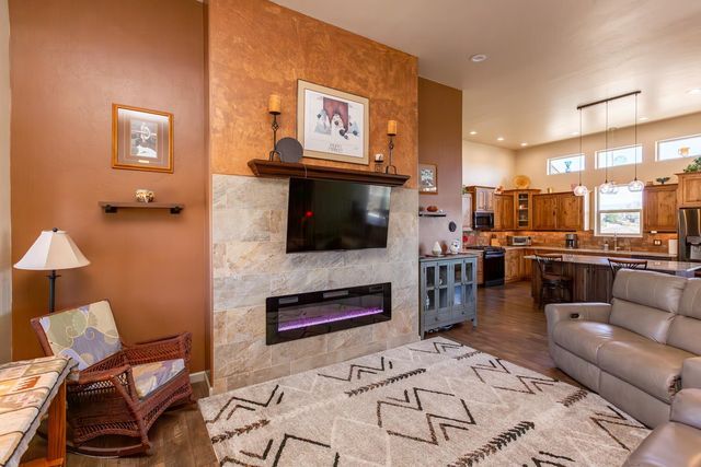 2433 Hidden Valley Drive, Grand Junction, CO 81507