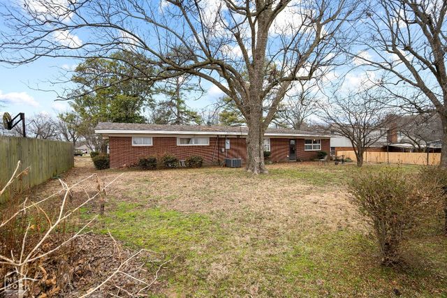 414 Ridgecrest, Walnut Ridge, AR 72476