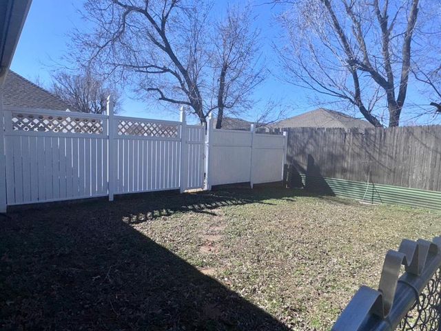 421 Sterling Pointe Way, Edmond, OK 73003