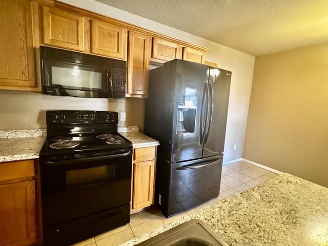 421 Sterling Pointe Way, Edmond, OK 73003