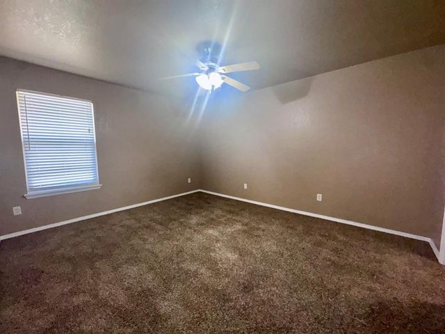 421 Sterling Pointe Way, Edmond, OK 73003