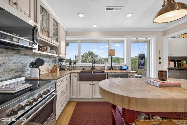 5419 Marina Club Drive, Wilmington, NC 28409