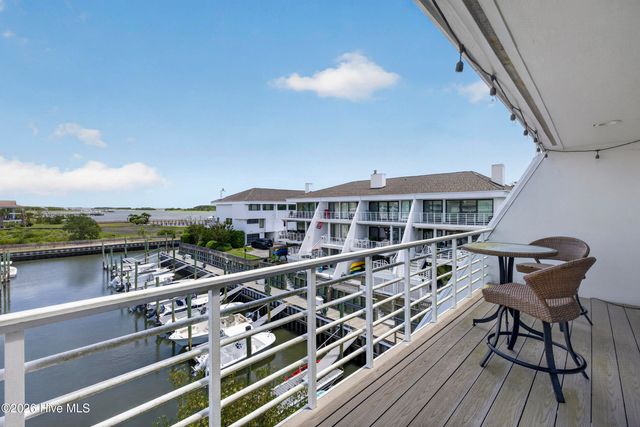 5419 Marina Club Drive, Wilmington, NC 28409