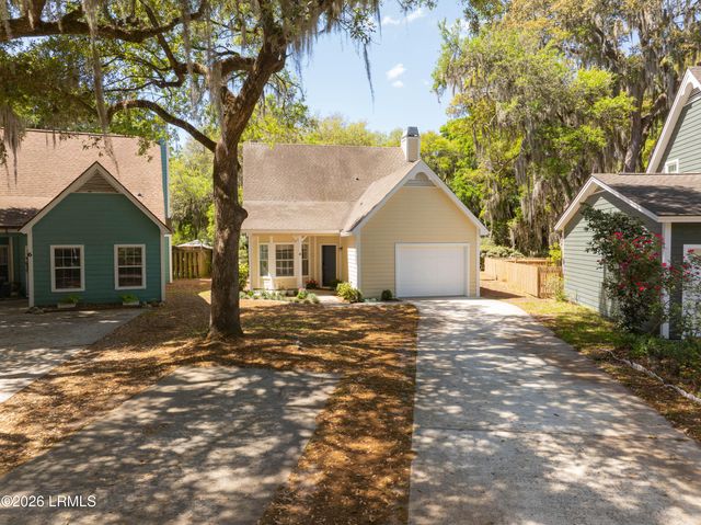 4 Mariners Court, Port Royal, SC 29935
