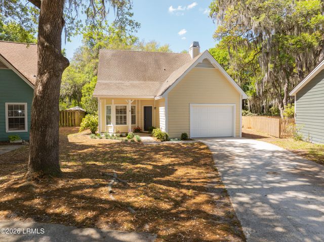 4 Mariners Court, Port Royal, SC 29935