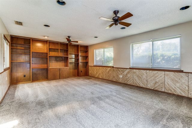 510 Via Corona, Mesquite, TX 75150