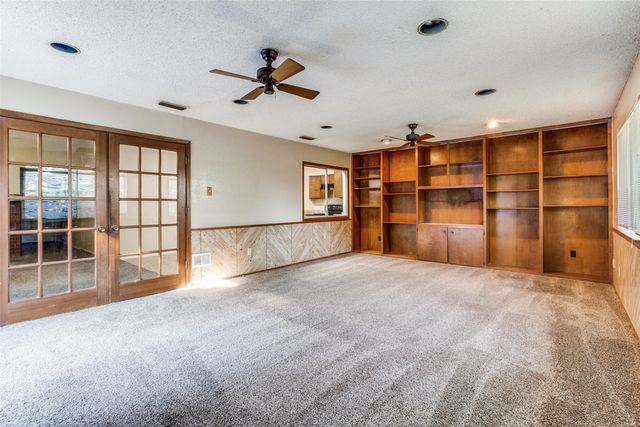 510 Via Corona, Mesquite, TX 75150