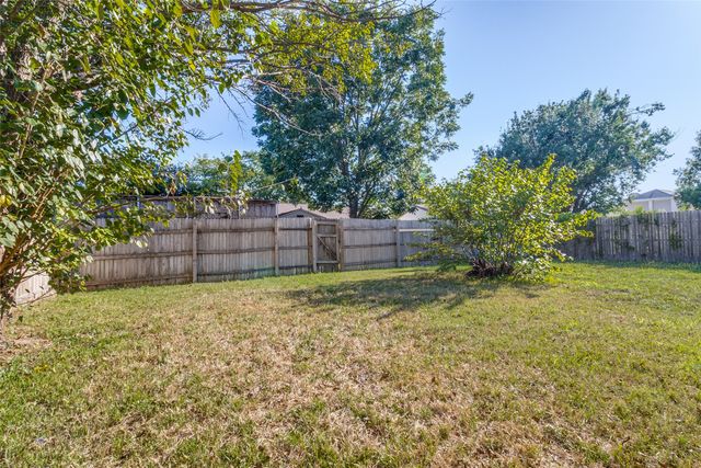 510 Via Corona, Mesquite, TX 75150