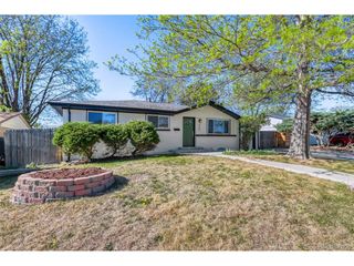 900 Essex Dr, Denver, CO 80229