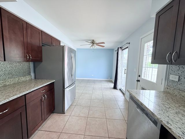 213 FREDERICK Place, Wood Dale, IL 60191