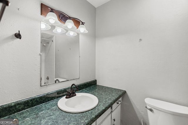 90 Beaver Run, Lagrange, GA 30241