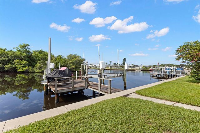 436 MOUNT OAK AVENUE NE 747, St Petersburg, FL 33702