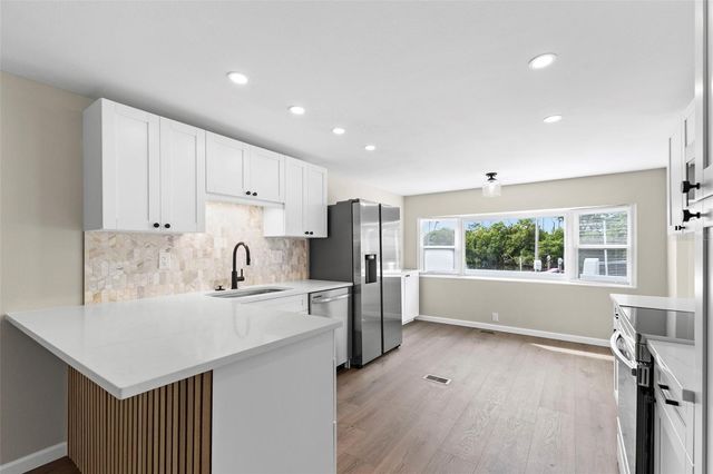 436 MOUNT OAK AVENUE NE 747, St Petersburg, FL 33702