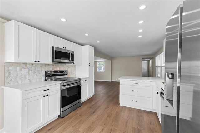 436 MOUNT OAK AVENUE NE 747, St Petersburg, FL 33702