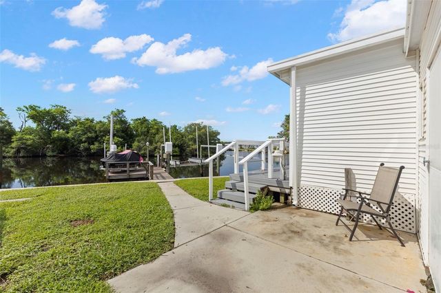436 MOUNT OAK AVENUE NE 747, St Petersburg, FL 33702