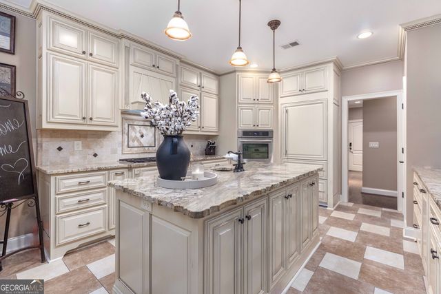 1602 MASON CT, Phenix City, AL 36867