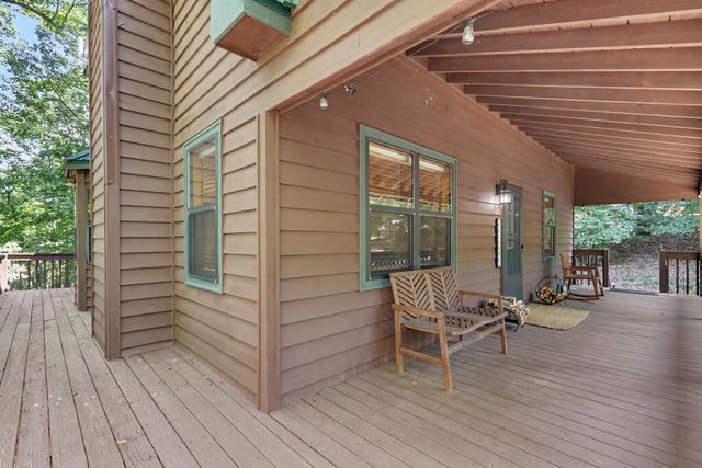1133 Garrett Circle, Blairsville, GA 30512