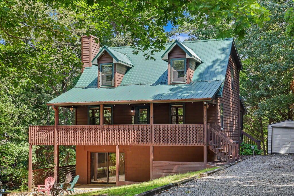 1133 Garrett Circle, Blairsville, GA 30512