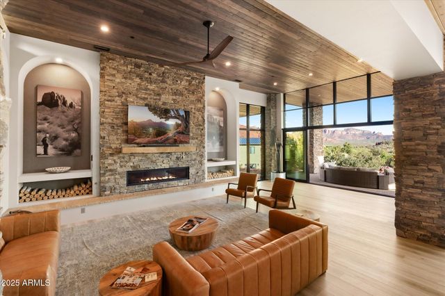 305 SACRED EAGLE Lane, Sedona, AZ 86336