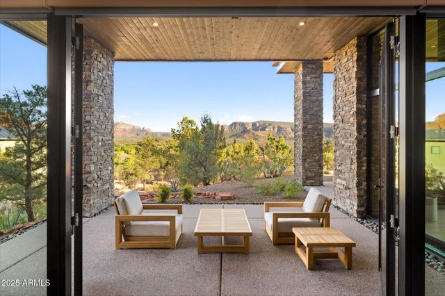 305 SACRED EAGLE Lane, Sedona, AZ 86336