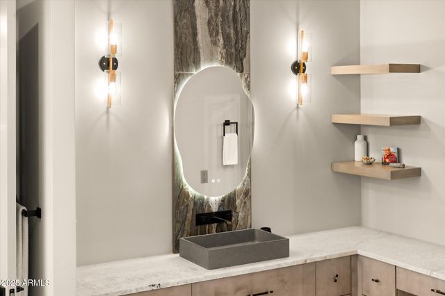 305 SACRED EAGLE Lane, Sedona, AZ 86336