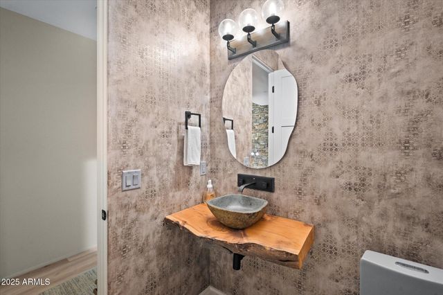 305 SACRED EAGLE Lane, Sedona, AZ 86336